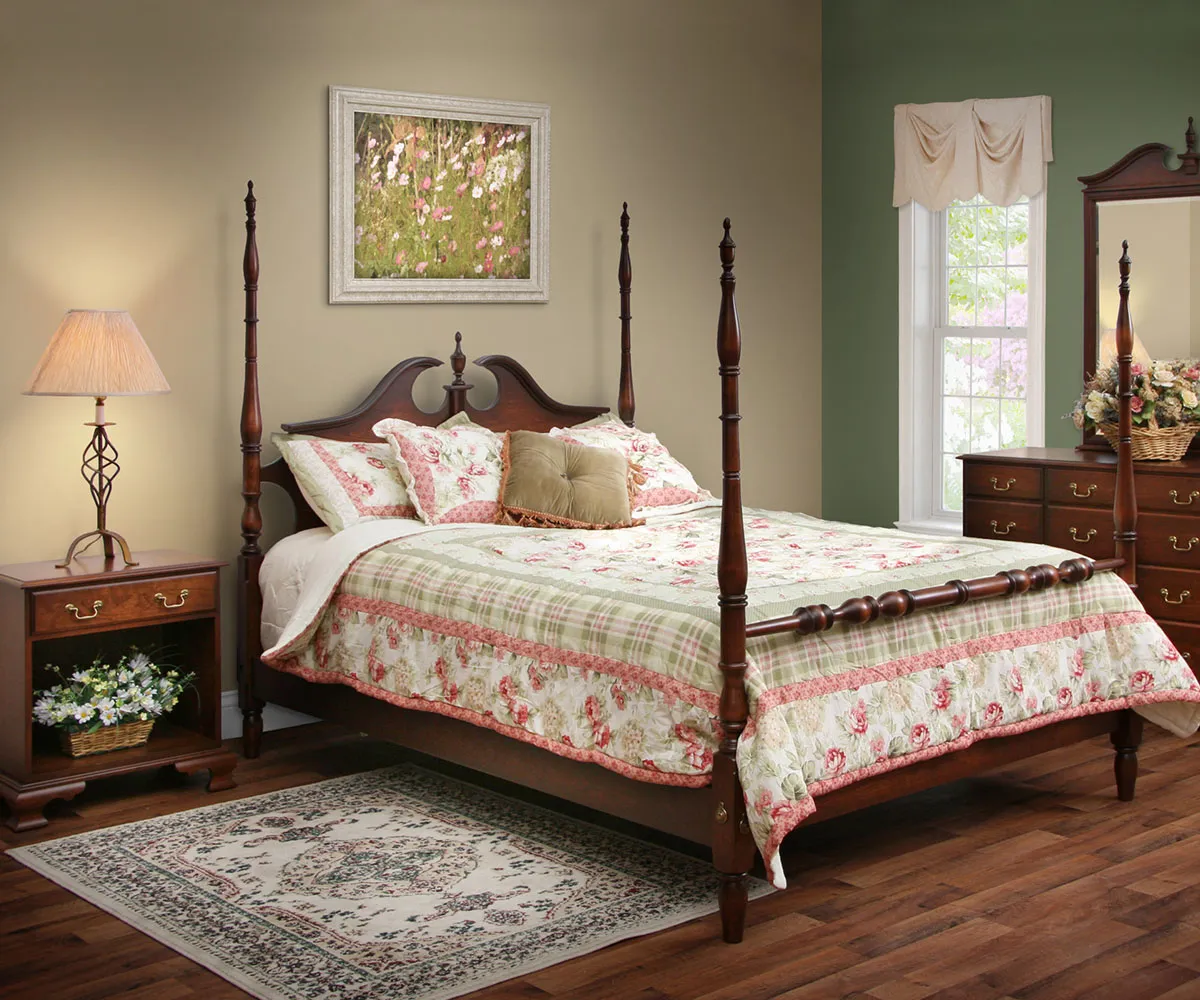 Colonial Bedside Chest - Image 2
